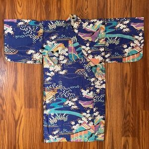 Gorgeous Vintage Authentic Japanese Childrens Kimono Robe